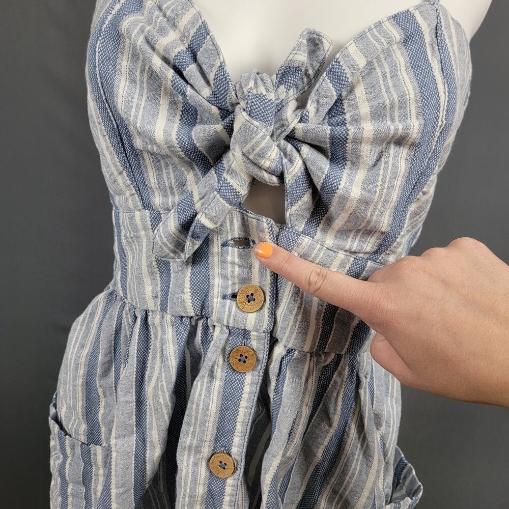 Roxy Striped Mini Dress M Tie Front Pockets Wood Buttons Coastal Chic - Picture 5 of 8